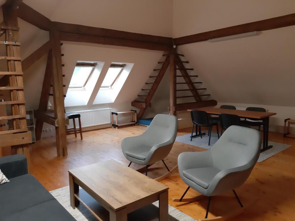 Triglav Apartment House Kranj Esterno foto